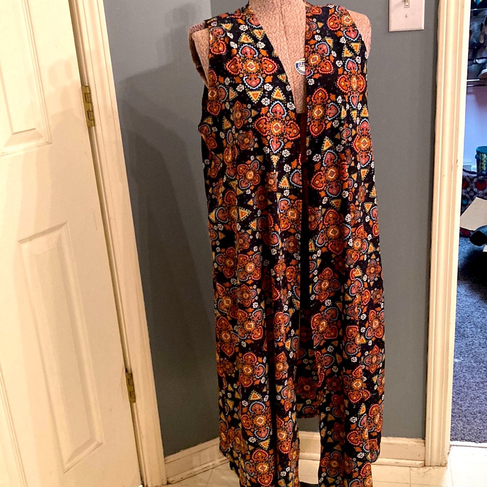 LuLaRoe long vest size medium